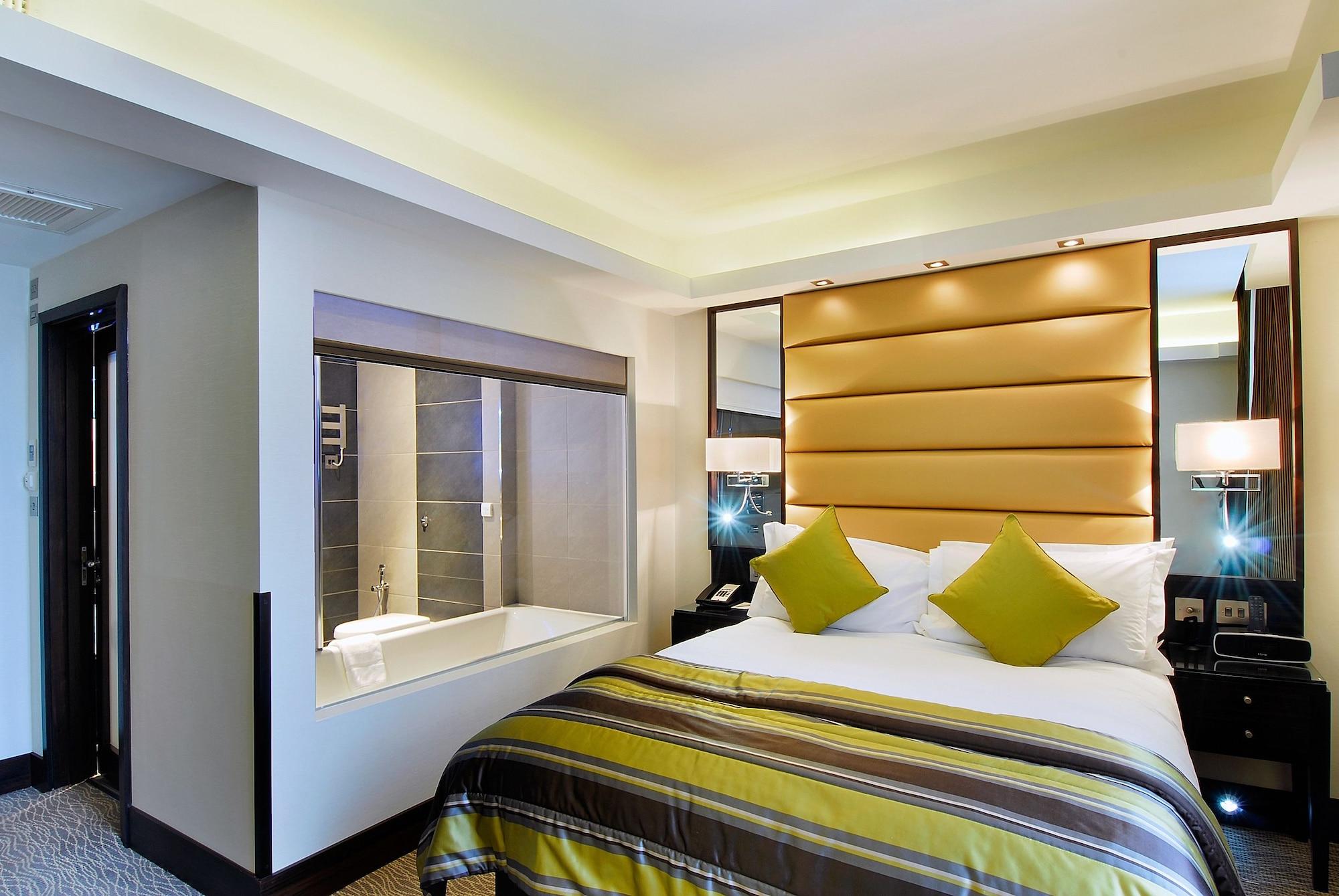 Park Grand Mayfair Londres Extérieur photo A bedroom at the Hilton London Paddington