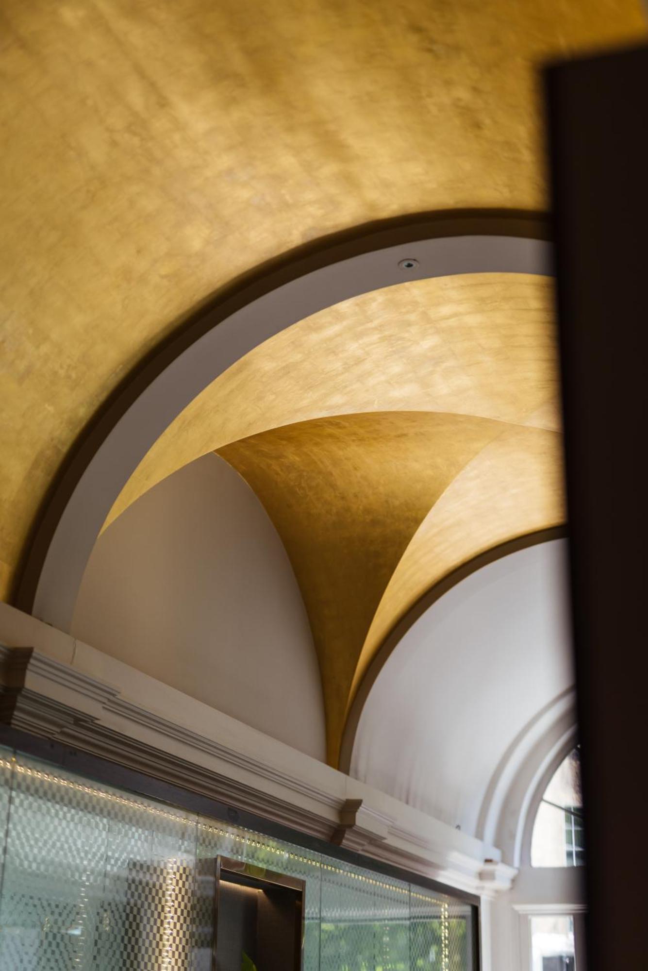 Park Grand Mayfair Londres Extérieur photo Gold leafing on a ceiling